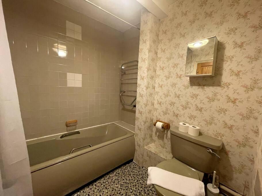 Apartamento Old School Grandma London Experience ! Exterior foto